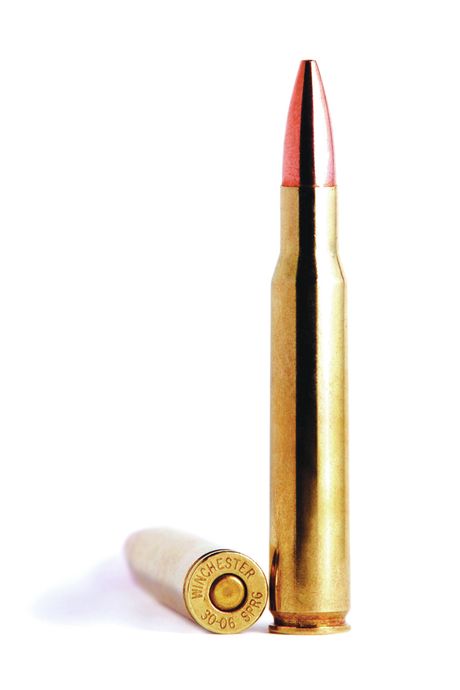 Le fabricant Winchester à été historiquement l'un des tous premiers à charger le calibre 30-06 Springfield.